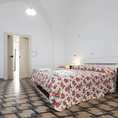La Dimora Di Giorgio E Silene Apartment Matino